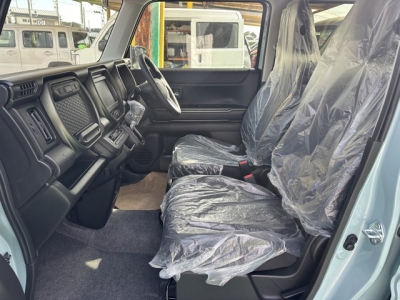 ハスラー(スズキ)届出済未使用車 前席内装