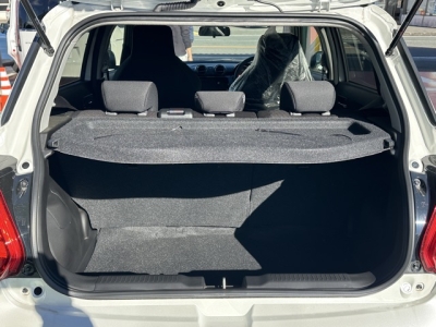 スイフトスポーツ(スズキ)登録済未使用車 内外装写真他１