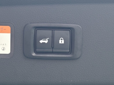 エクリプスクロスPHEV(三菱)中古車 内外装写真他１