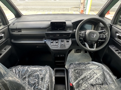 ステップワゴン(ホンダ)登録済未使用車 内外装写真