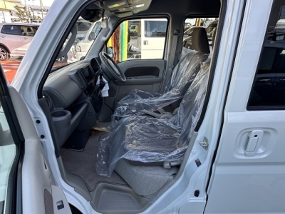 NV１００クリッパー(ニッサン)中古車 前席内装