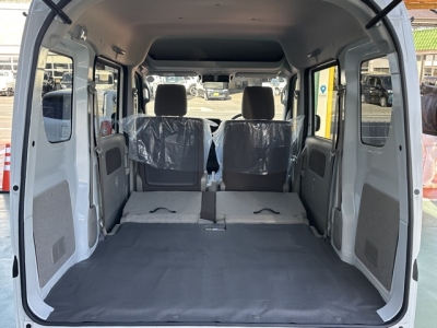 NV１００クリッパー(ニッサン)中古車 内外装写真他１