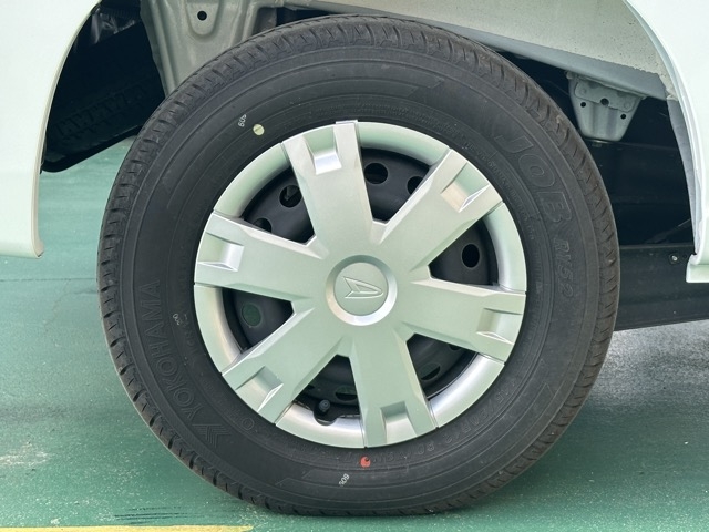 ハイゼット(ダムド)届出済未使用車 10