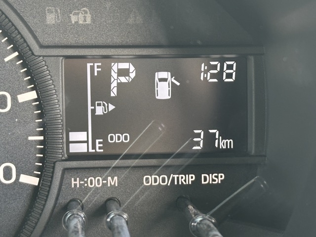 ハイゼット(ダムド)届出済未使用車 17