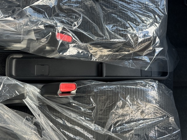 ハイゼット(ダムド)届出済未使用車 21