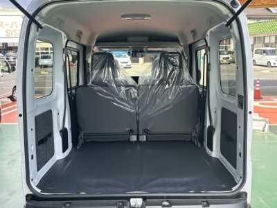 ハイゼットカーゴ(ダムド)届出済未使用車 内外装写真他