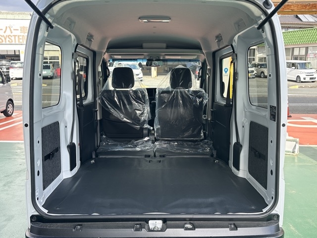 ハイゼット(ダムド)届出済未使用車 8