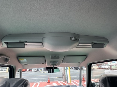 新型スペーシアカスタム(スズキ)届出済未使用車 内外装写真他