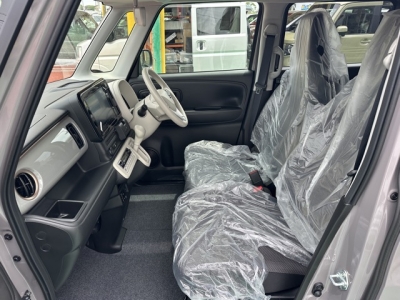 ワゴンＲスマイル(スズキ)新車見本展示無 前席内装