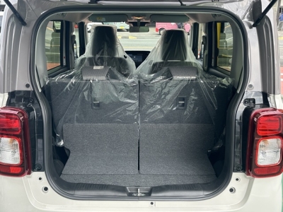 ワゴンＲスマイル(スズキ)新車見本展示無 内外装写真他１