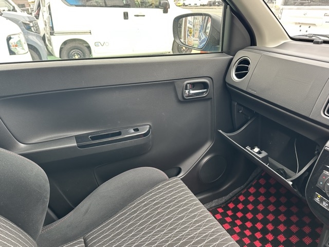 アルト(スズキ)中古車 23