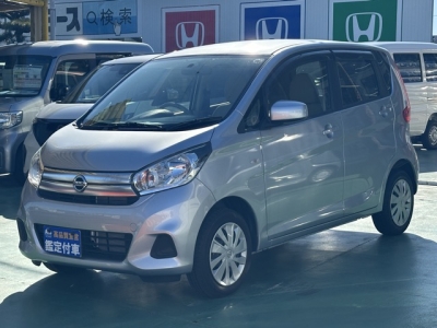 デイズ(ニッサン)中古車 前方