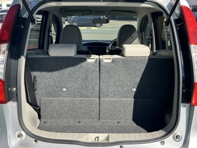 デイズ(ニッサン)中古車 内外装写真他