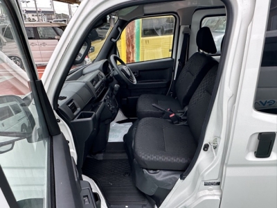 ハイゼットカーゴ(ダイハツ)届出済未使用車 前席内装