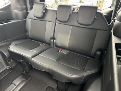 ステップワゴン(ホンダ)登録済未使用車 内外装写真