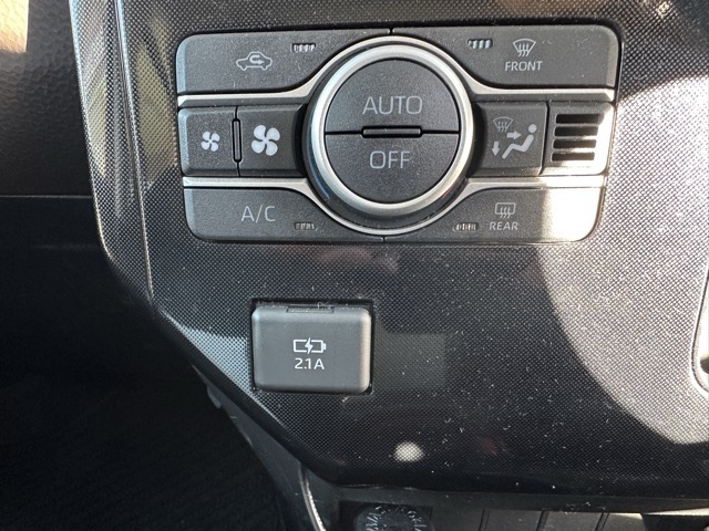 ルーミー(トヨタ)中古車 16