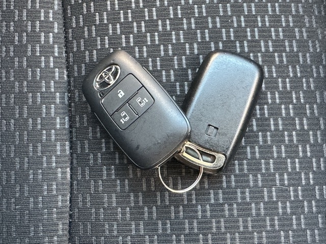 ルーミー(トヨタ)中古車 26