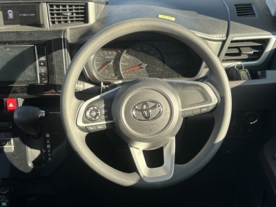 ルーミー(トヨタ)中古車 内外装写真