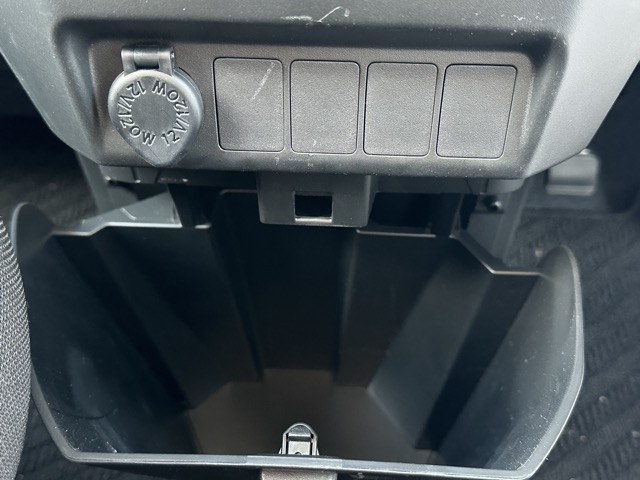 ルーミー(トヨタ)中古車 24