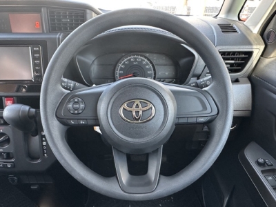 ルーミー(トヨタ)中古車 内外装写真