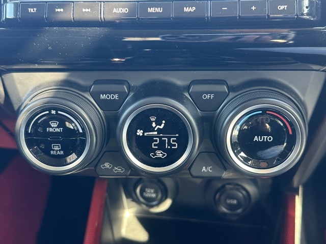 スイフト(スズキ)中古車 24