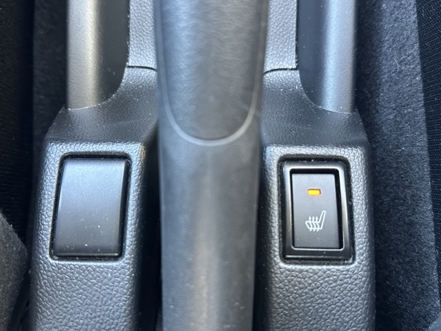 スイフト(スズキ)中古車 27