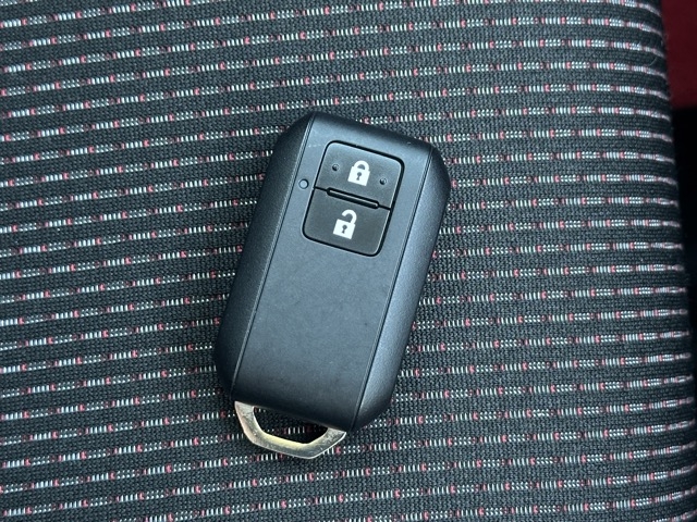 スイフト(スズキ)中古車 28