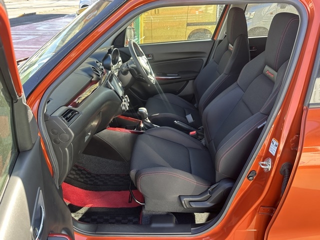 スイフト(スズキ)中古車 3