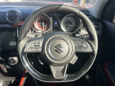 スイフトスポーツ(スズキ)中古車 内外装写真