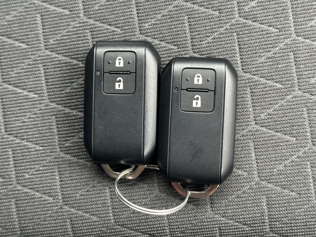スイフト(スズキ)中古車 27