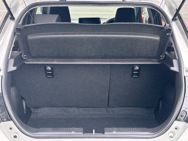 スイフト(スズキ)中古車 7