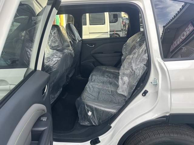 フォレスター(スバル)新車見本展示無 4