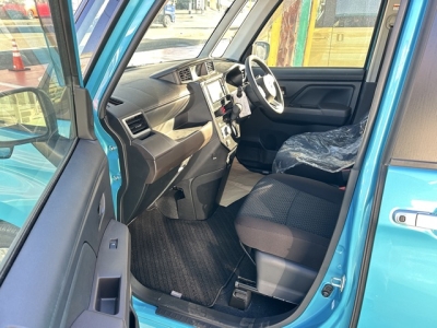 ルーミー(トヨタ)中古車 前席内装