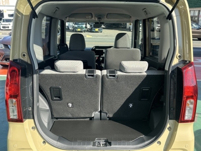 タント(ダイハツ)中古車 内外装写真他２