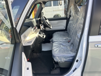 ムーヴキャンバス(ダイハツ)届出済未使用車 前席内装