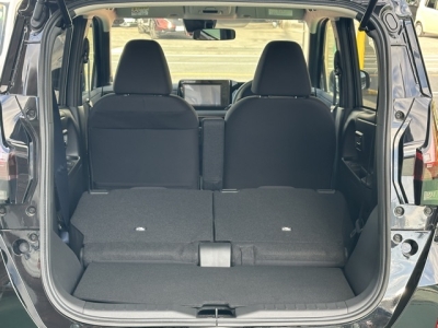 サクラ(ニッサン)中古車 内外装写真他１