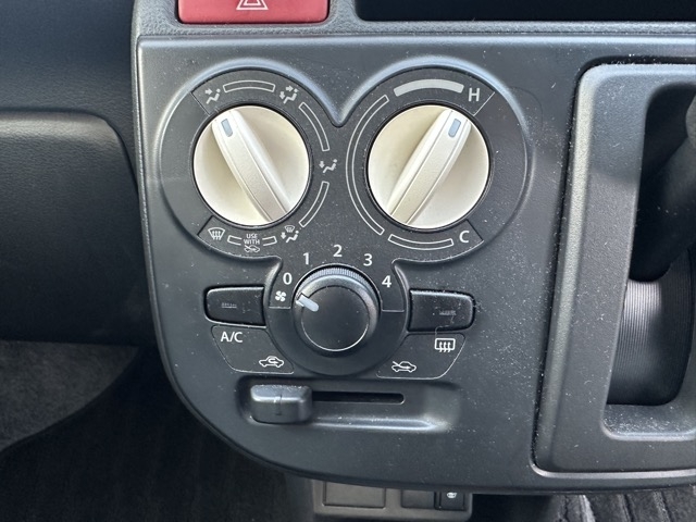 アルト(スズキ)中古車 17