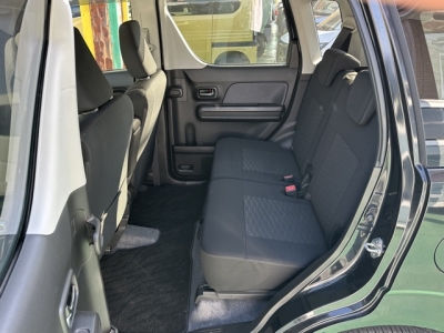 ワゴンRカスタムＺのOEM(スズキ)中古車 後席内装