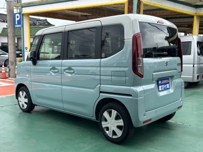 新型スペーシア(スズキ)届出済未使用車 後方