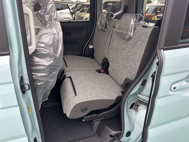 スペーシア(スズキ)届出済未使用車 4