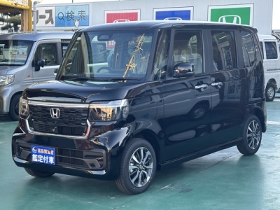 新型N-BOX(ホンダ)届出済未使用車 前方