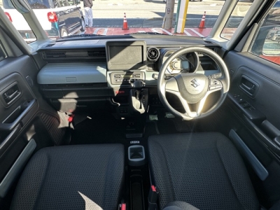 スペーシアベース(スズキ)中古車 後席から見た前席