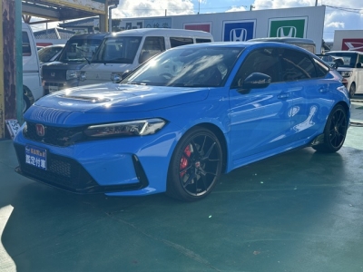 シビック(ホンダ)登録済未使用車 前方