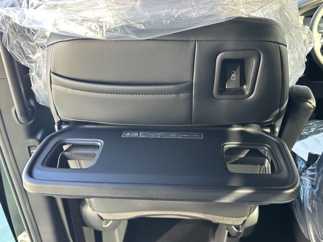 ステップワゴン(ホンダ)登録済未使用車 11