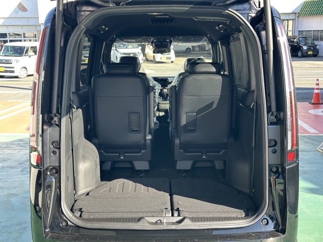 ステップワゴン(ホンダ)登録済未使用車 13