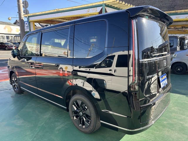 ステップワゴン(ホンダ)登録済未使用車 2