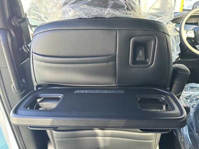 ステップワゴン(ホンダ)登録済未使用車 10