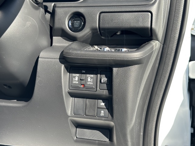 ステップワゴン(ホンダ)登録済未使用車 19