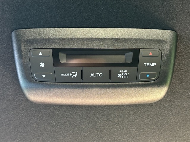 ステップワゴン(ホンダ)登録済未使用車 11