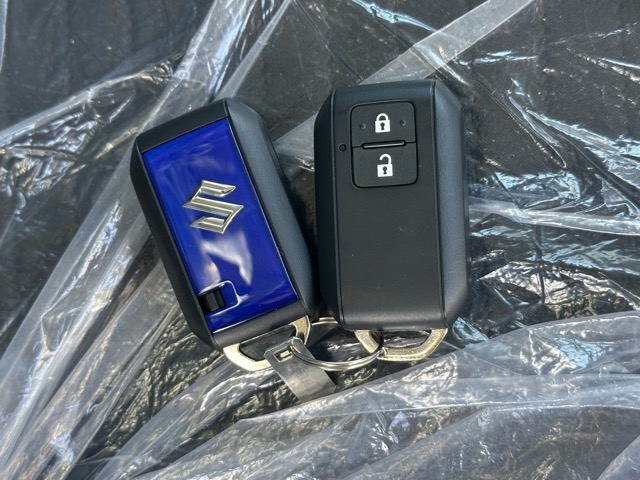 フロンクス(スズキ)登録済未使用車 28